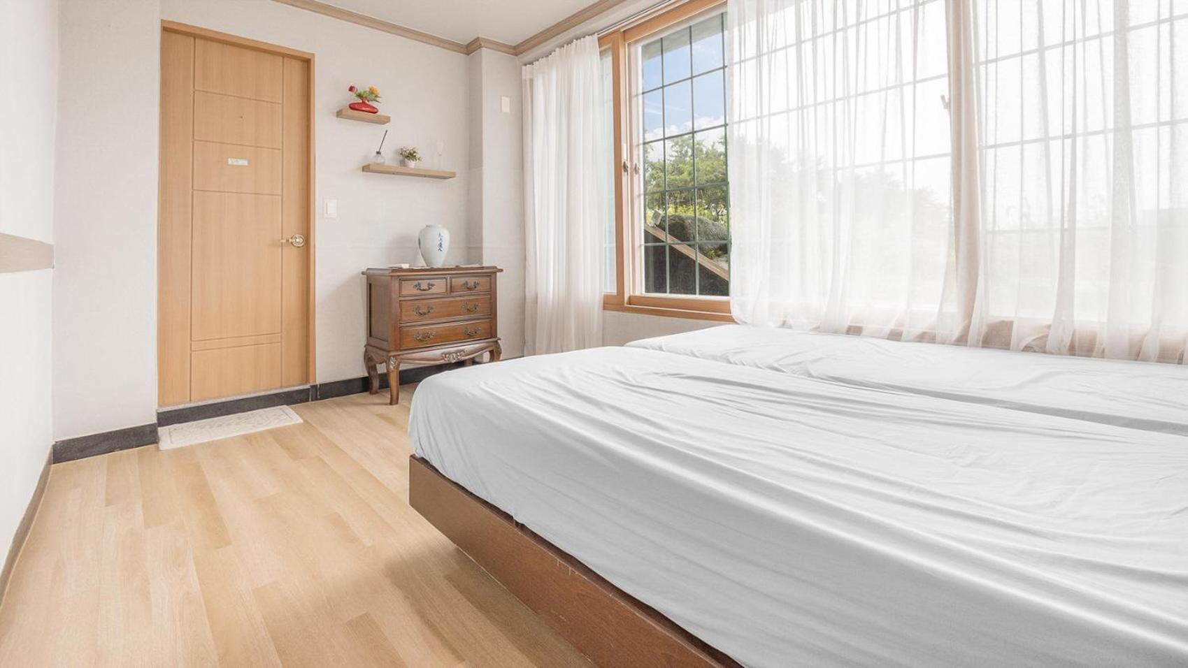 Gangneung Undukmaru Pension Номер фото