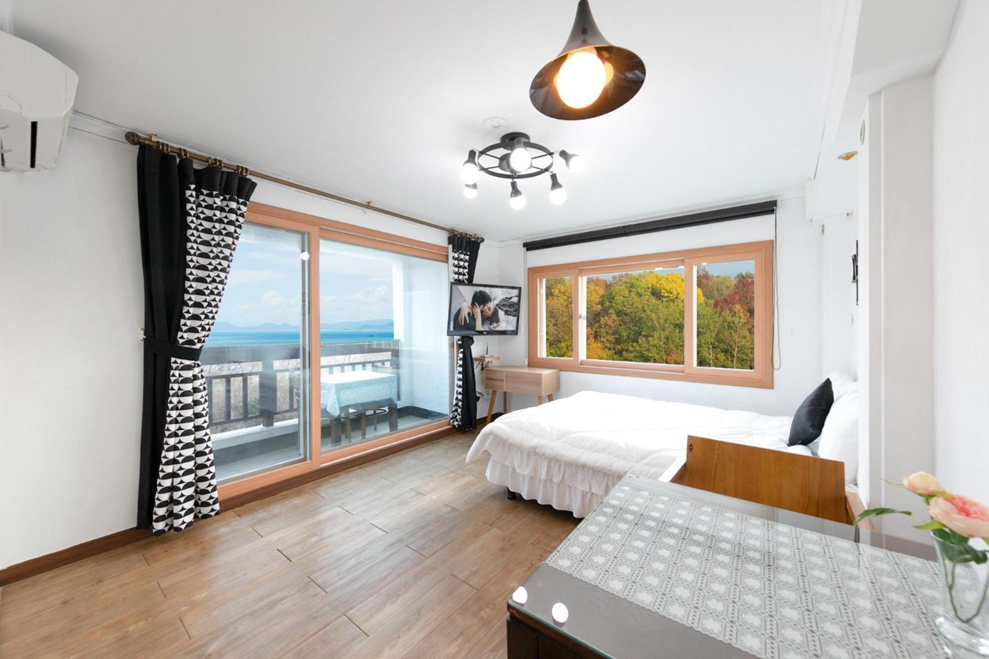 Gangneung Undukmaru Pension Номер фото